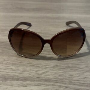 Stylish Round Brown Sunglasses